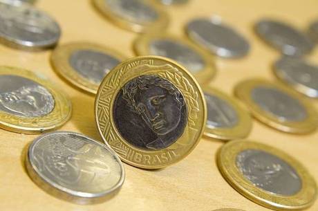 Controle financeiro deveria ser um hábito de todos