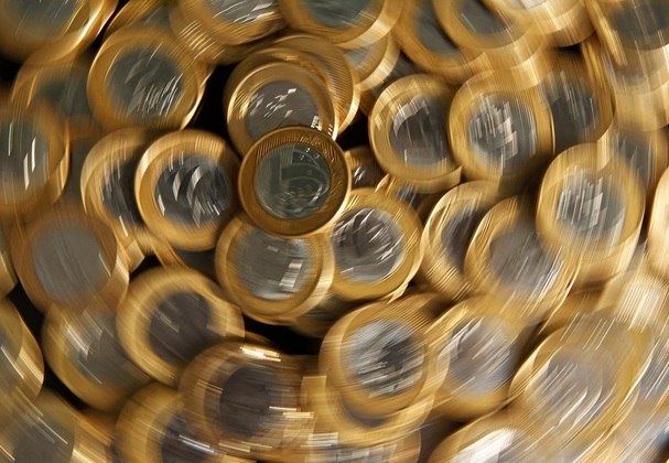 DINHEIRO-MOEDA-REAL-SALÁRIO MÍNIMO-FINANÇAS-GRANA-13º TERCEIRO-SALÁRIO-APOSENTADORIA