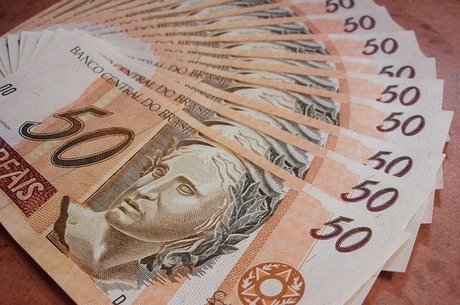 Fundos de investimentos captaram R$ 67,7 bi no mês