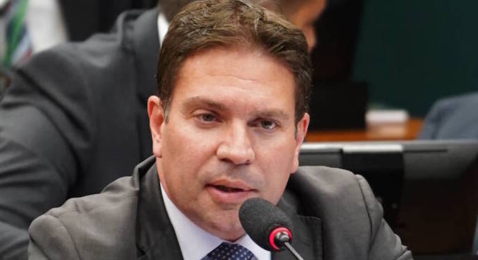 Ramagem deve prestar depoimento na sede da PF, em Brasília

