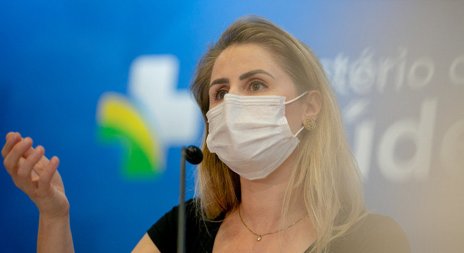 Francieli Fantinato, ex-coordenadora do PNI (Programa Nacional de Imunizações)