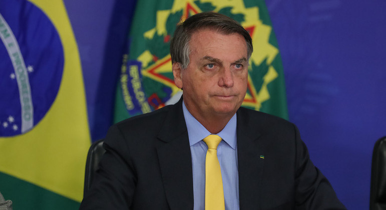 Para Bolsonaro, imprensa causou uma "hecatombe" com a notícia da competição no Brasil