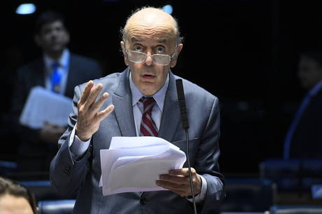 Senador José Serra foi alvo da PF nesta sexta-feira