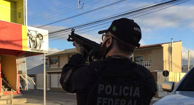 Agentes da PF estão nas ruas de dez Estados atrás de bens do tráfico e criminosos