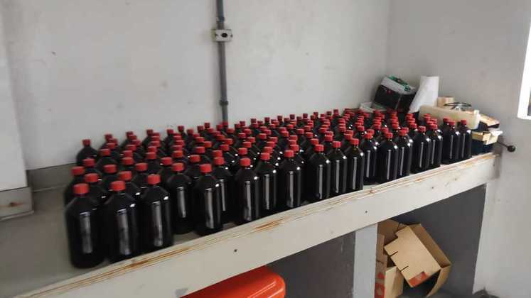 Centenas de frascos foram localizados durante a ação da PF