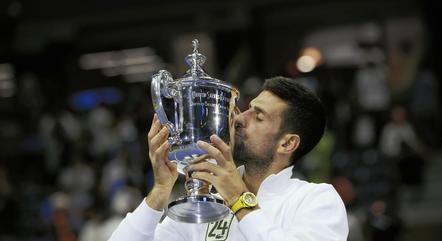 Djokovic conquista US Open e iguala recorde de Grand Slams