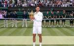 Apesar das polêmicas fora das quadras, dentro das quatro linhas é inegável que Novak Djokovic é um dos grandes nomes do esporte mundial. Em 2021, caso conseguisse a medalha de ouro em Tóquio 2020, o tenista conquistaria também o famoso Golden Slam — quatro títulos do Grand Slam e o ouro olímpico no mesmo ano