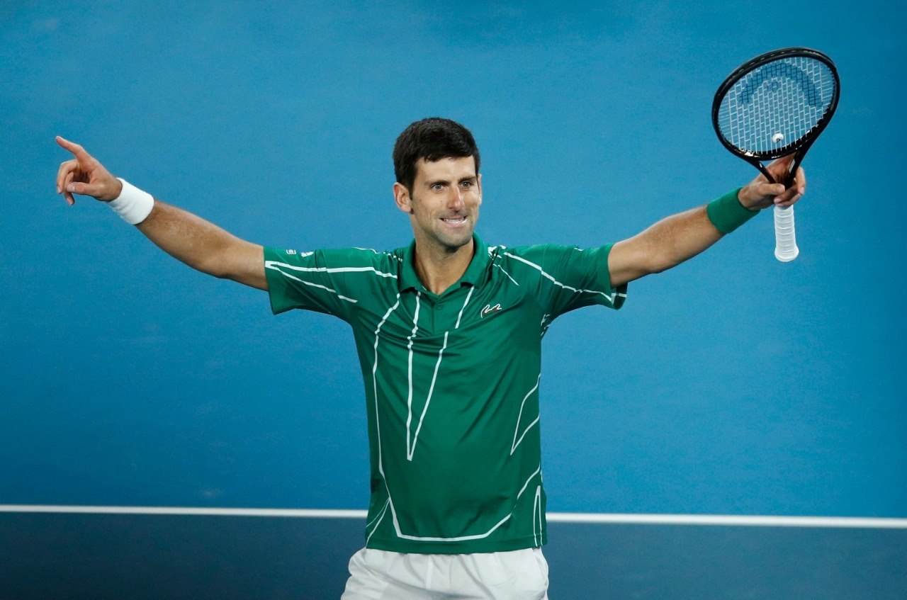 Djokovic vence em estreia no primeiro torneio após polêmica na Austrália, tênis