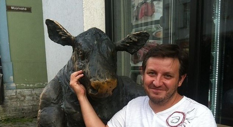 Dmitry Baltrukov foi deposto do cargo de parlamentar e multado após pedir saída de Putin
