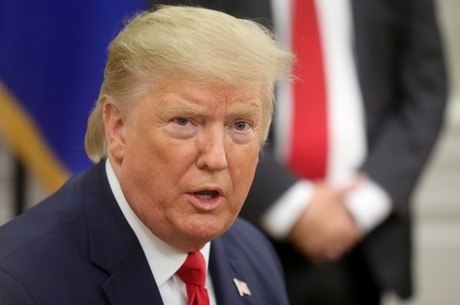 Trump autoriza novas sanções contra o Irã depois de ataque