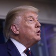 Filme sobre bastidores da Casa Branca destaca fé de Trump (Leah Millis / Reuters - 4.9.2020)