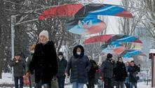 Separatistas de Donetsk, na Ucrânia, levam civis para a Rússia