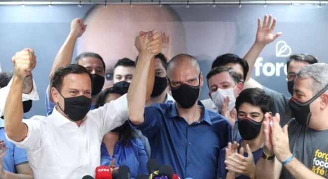 Doria e Bruno Covas, durante comemoração após resultado das eleições 