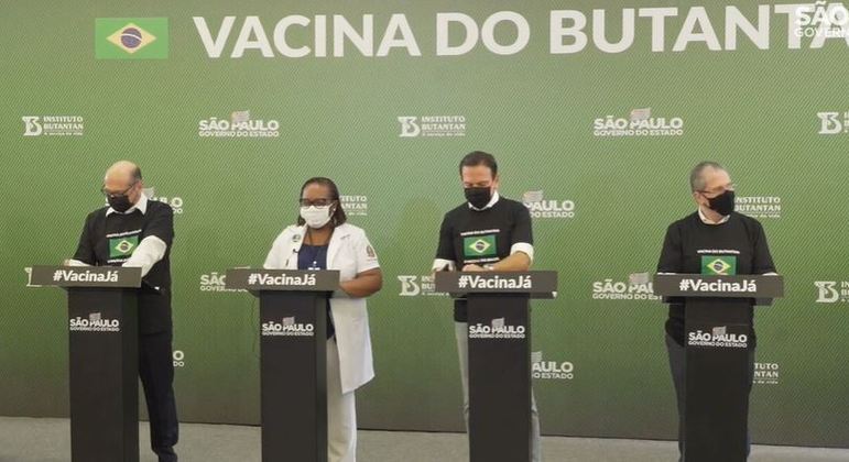 Doria em coletiva após a primeira vacinação do Brasil