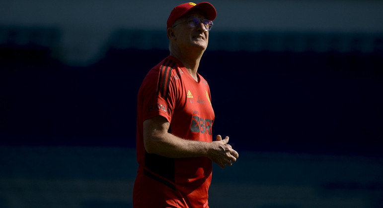 Dorival em treino no estádio do Emelec