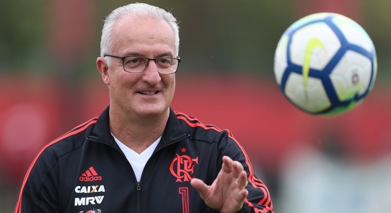 Dorival Júnior é no novo treinador do Flamengo. Foi escolhido por ser 'conciliador' e 'simples'