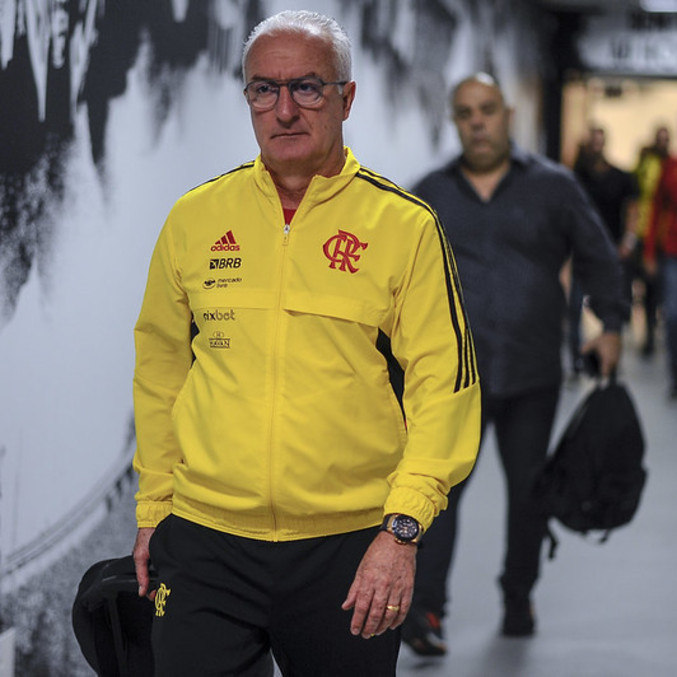 Dorival Júnior defendeu o atacante Gabigol
