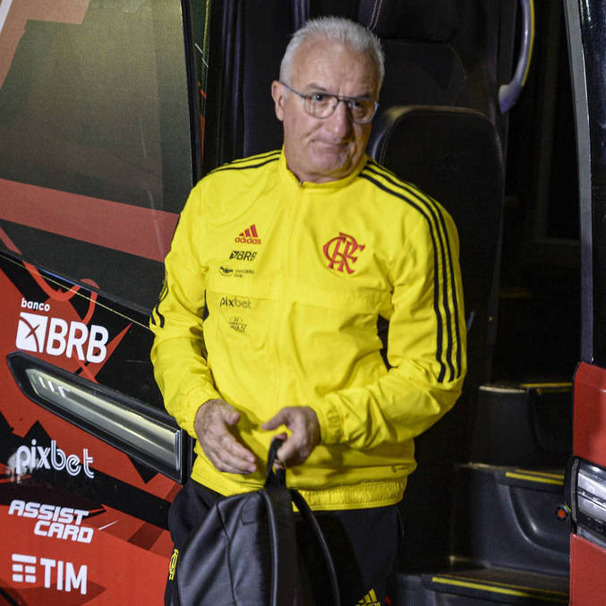 Dorival Júnior, em sua chegada ao Maracanã