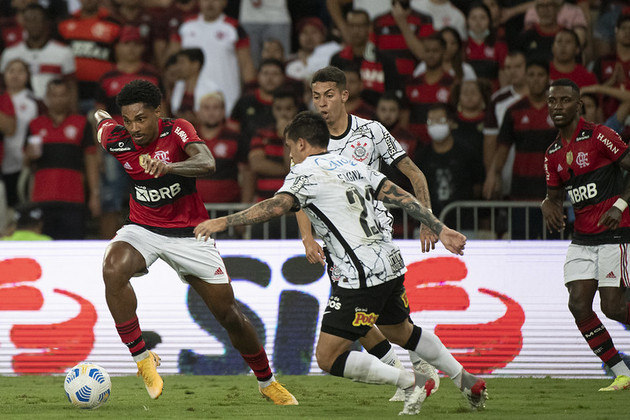 Dos oito classificados, cinco são brasileiros e três argentinos, sendo que é certo que pelo menos dois brazucas irão alcançar a fase semifinal, pois há dois confrontos brazucas.- Alexandre Vidal / Flamengo