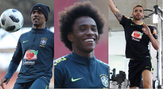 Quem você escala de titular da seleção: Douglas Costa, Willian ou Renato Augusto?