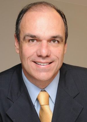 Dr DENIS CALAZANS
