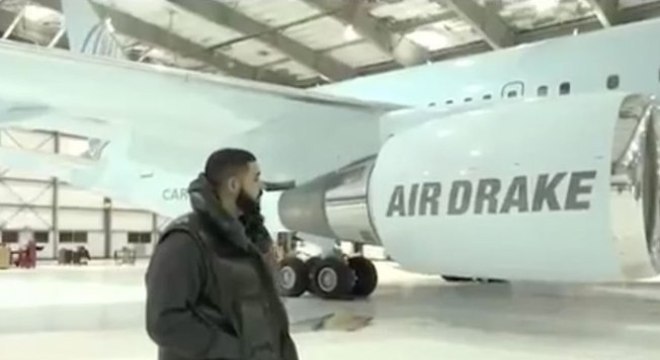 Drake emprestou seu avião para time da NBA ir jogar na Índia