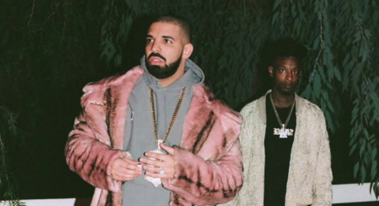 Drake e 21 Savage arrumam imbróglio na Justiça com novo álbum