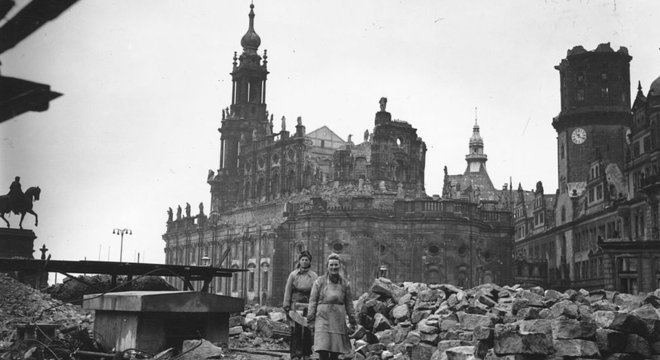 Operação para reconstruir cidade levou anos