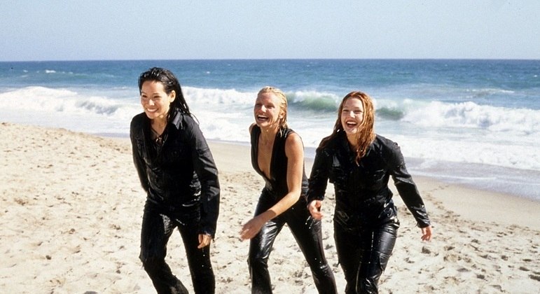 Drew Barrymore, Cameron Diaz e Lucy Liu em cena do filme 'As Panteras'