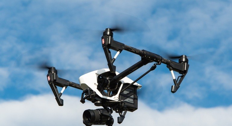 Empresa pretende usar drones para socorrer pessoas em situação de perigo