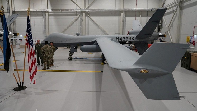 A empresa General Atomics, fabricante desses dispositivos, quis mostrar solidariedade à Ucrânia e ofereceu esses drones por apenas um dólar, apesar da fabricação custar mais de US$ 56 milhões, conforme noticiado no mês passado pelo The Wall Street Journal