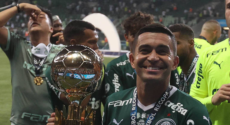 Dudu foi desprezado por Tite na Copa de 2018. Até hoje, carrega mágoa do treinador