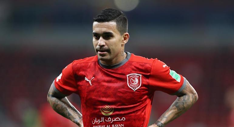 35 jogos oficiais, o brasileiro marcou 15 gols e deu 17 assist&ecirc;ncias no Al Duhail