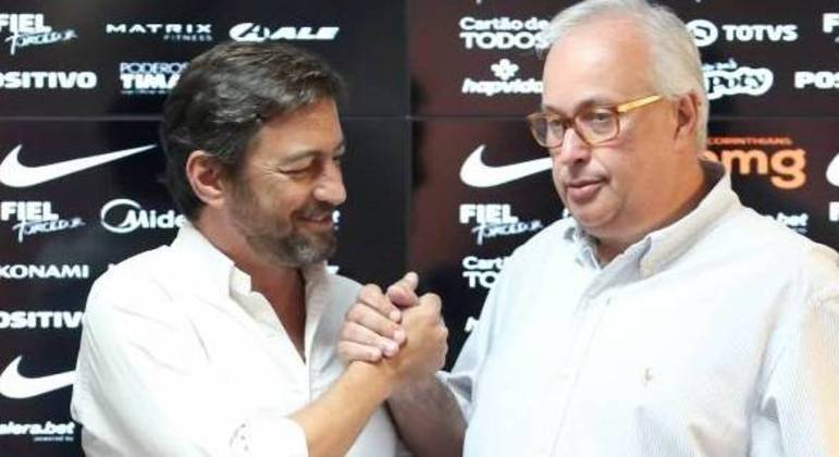 Duilio e Roberto de Andrade. Muito pressionados por falta de rumo na busca de treinador