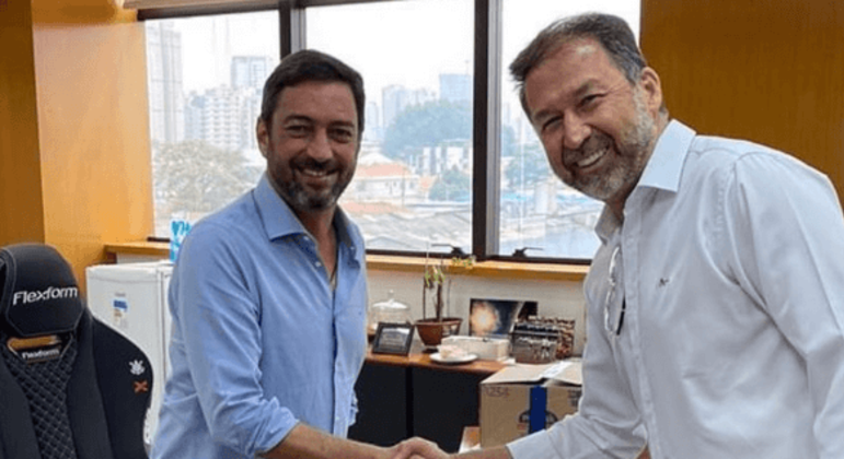 Du�lio havia fechado com casa de apostas por R$ 75 milh�es. Melo travou e fechou por R$ 120 milh�es anuais