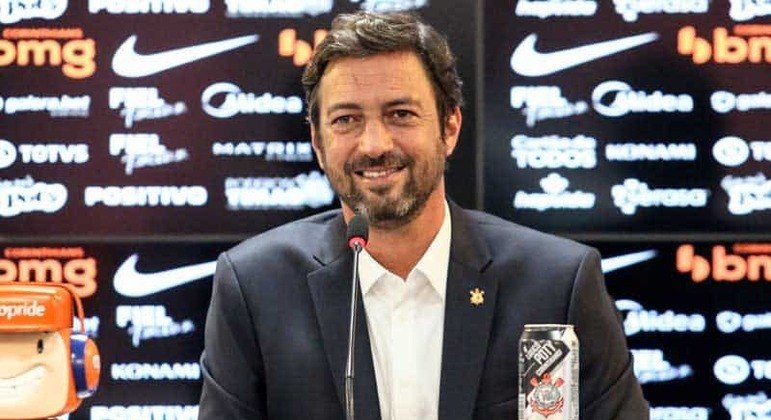 Presidente Duílio Monteiro em entrevista coletiva