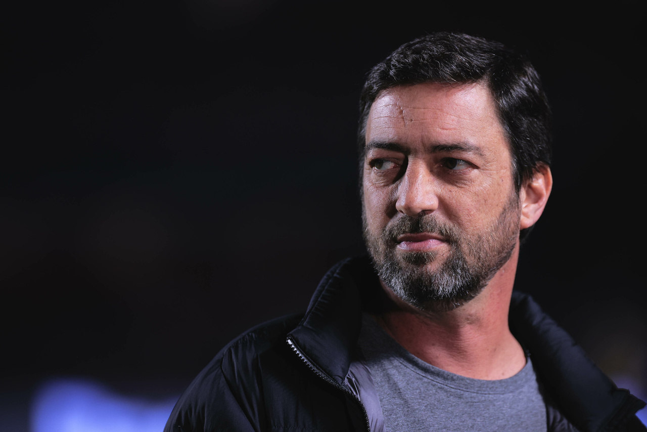 Duílio encerra gestão no Corinthians com ‘saldo negativo’ nas contratações