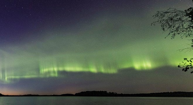 A nova forma de aurora apresenta 'um padrão de ondas que se assemelha a dunas de areia'