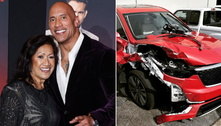 Dwayne Johnson impressiona ao revelar foto do carro da mãe após acidente: 'Colisão frontal'