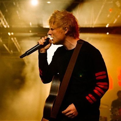 Ed Sheeran foi um dos principais destaques da premiação. Ele foi eleito o artista do ano, superando Doja Cat, Justin Bieber, Lady Gaga, Lil Nas X e The Weeknd. 