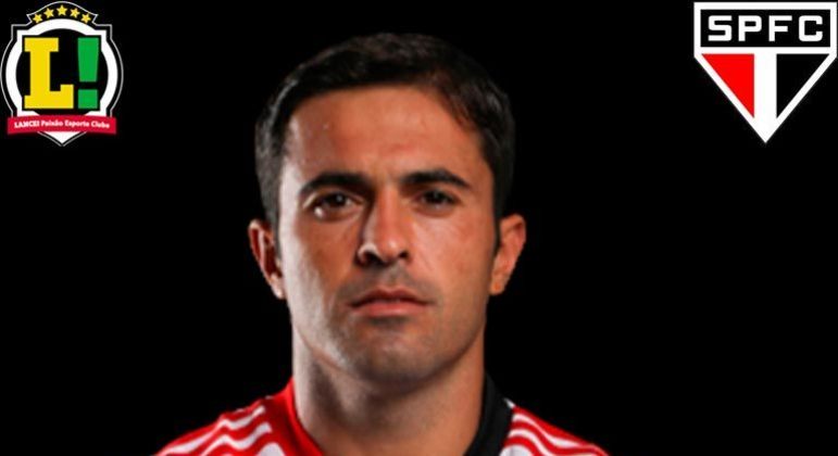 Éder - 5,5: Não conseguiu mudar o ritmo do ataque e apareceu pouco para receber a bola.
