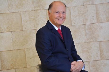 Fundador e líder da Universal venceu a covid-19