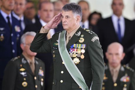 Edson Leal Pujol n&atilde;o discursou durante a posse