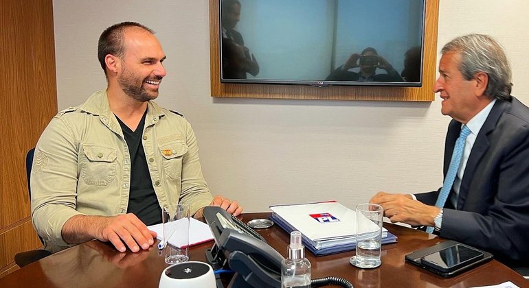 Eduardo Bolsonaro e Valdemar Costa Neto