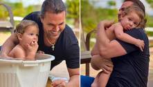 Eduardo Costa se derrete por filho caçula da namorada: 'Meu filho' 
