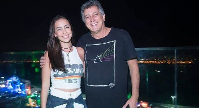 Filha de Eduardo Galvão lamenta um ano da morte do ator: 'Saudade'
