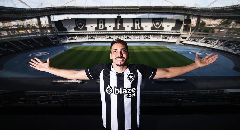 Eduardo, novo reforço do Botafogo para o meio-campo