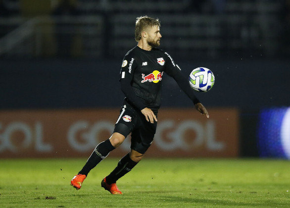 Eduardo Sasha (Red Bull Bragantino)Gols: 6Contratado pela equipe de Bragança Paulista para a disputa do Brasileirão, o experiente atacante vem ganhando uma sequência entre os titulares, algo que não tinha em outros clubes, e tem dado resposta com bolas na rede e boas participações em campo