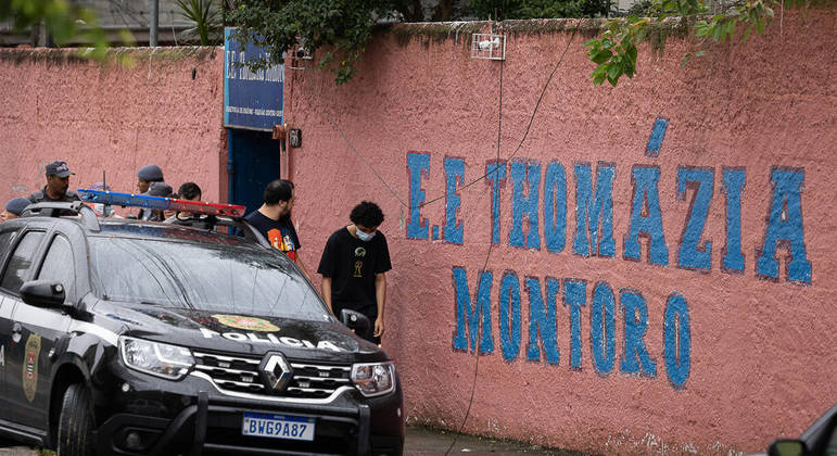 Adolescente de 13 anos já apresentava comportamento agressivo dentro de casa
