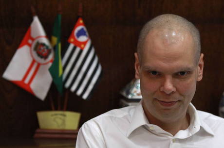 Prefeito da capital, Bruno Covas estará na 'Live JR'